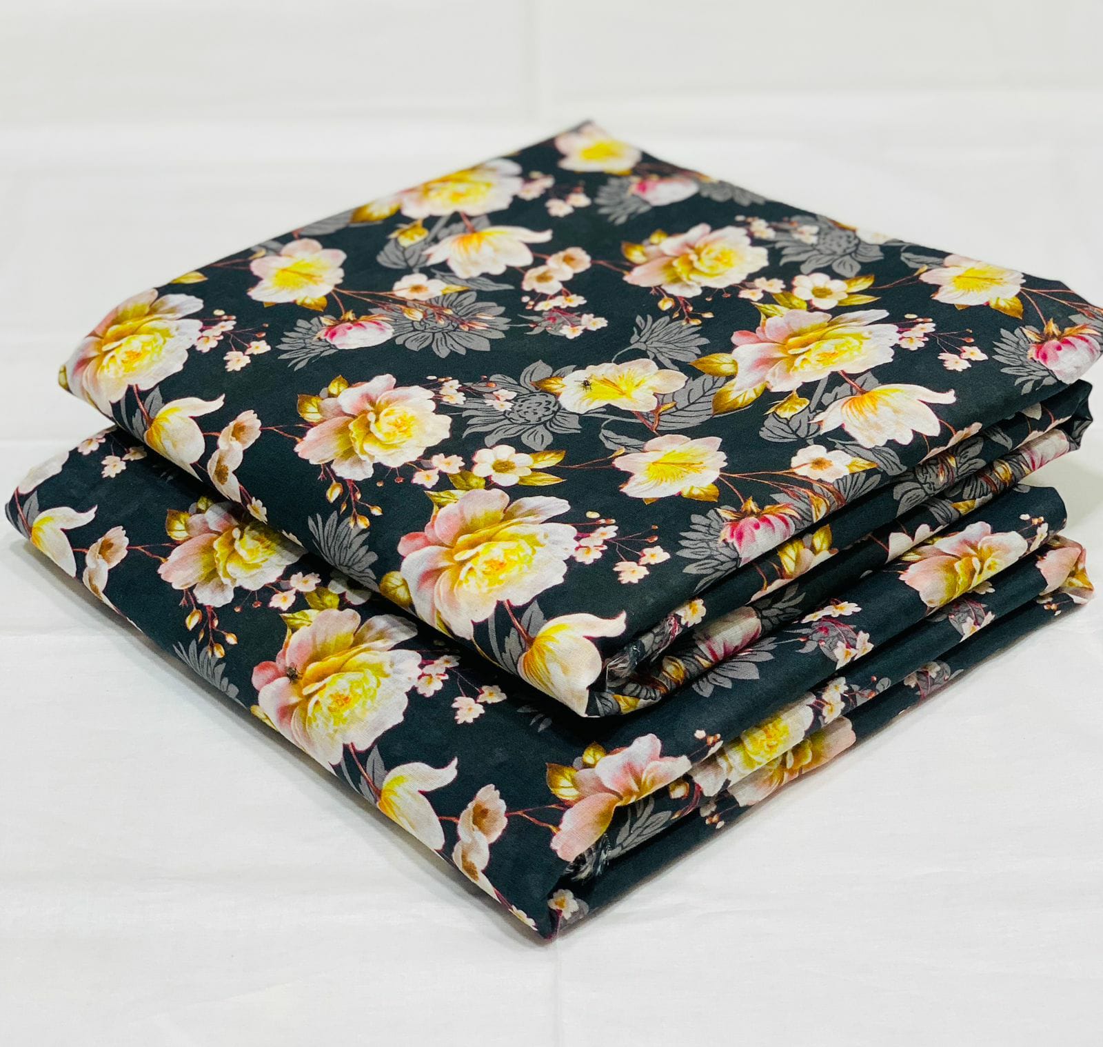 032 - Charcoal Black & Lemon Bloom - Shifa Zahra - Classic Lawn