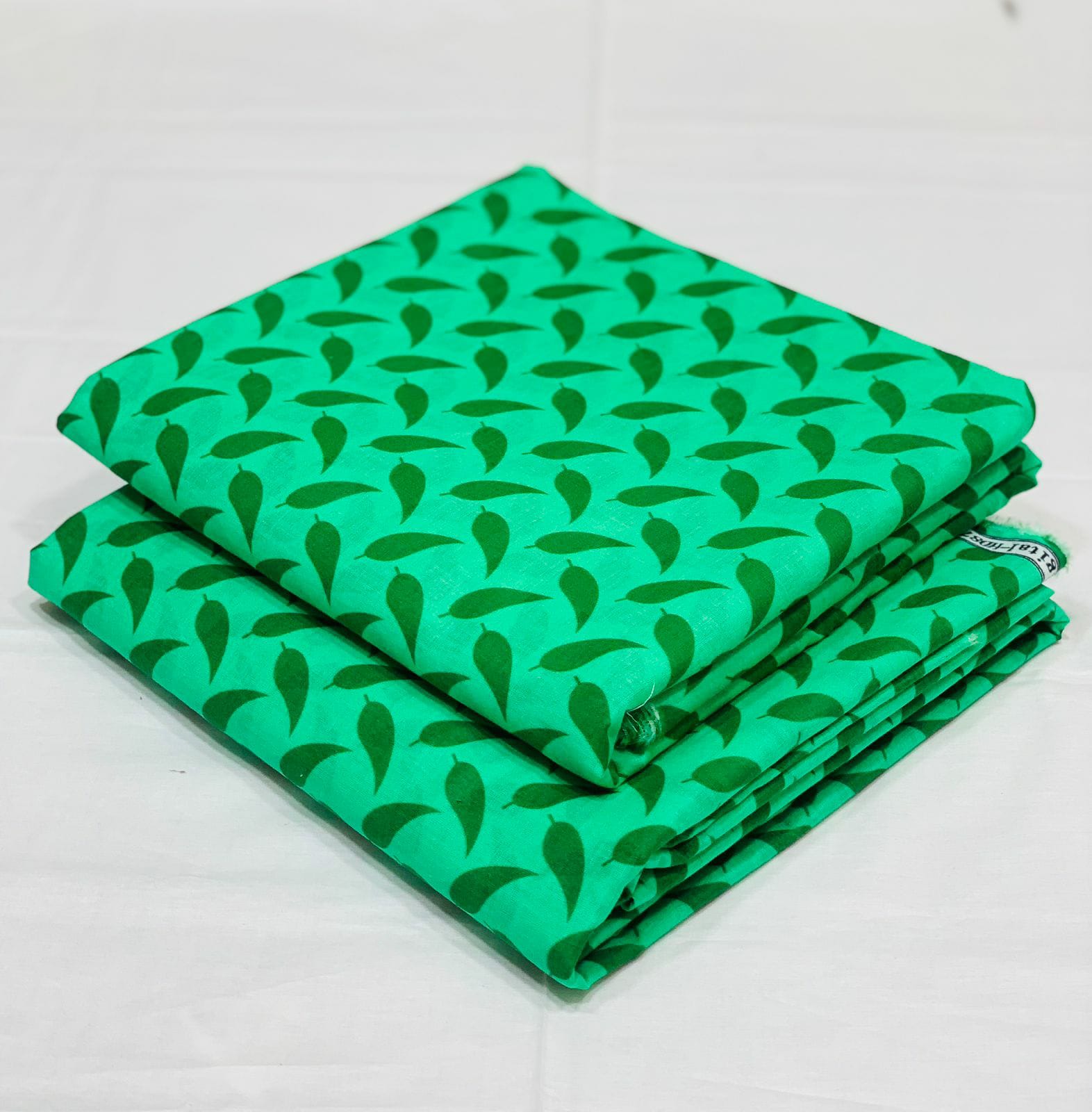 044 - Emerald Mint & Leaf Geometric - Shifa Zahra - Classic Lawn